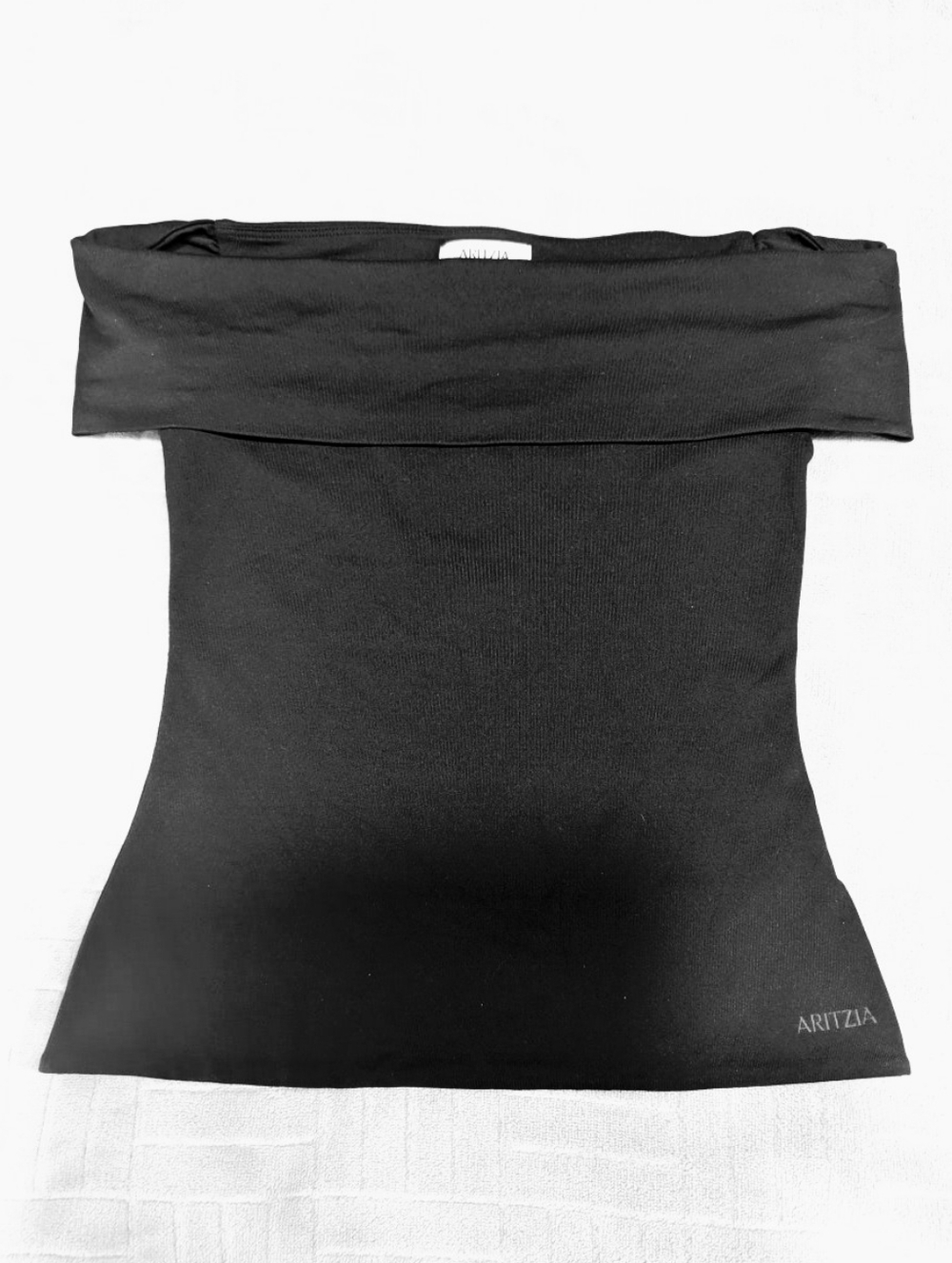 Aritzia Contour - Black Off-Shoulder Top XS